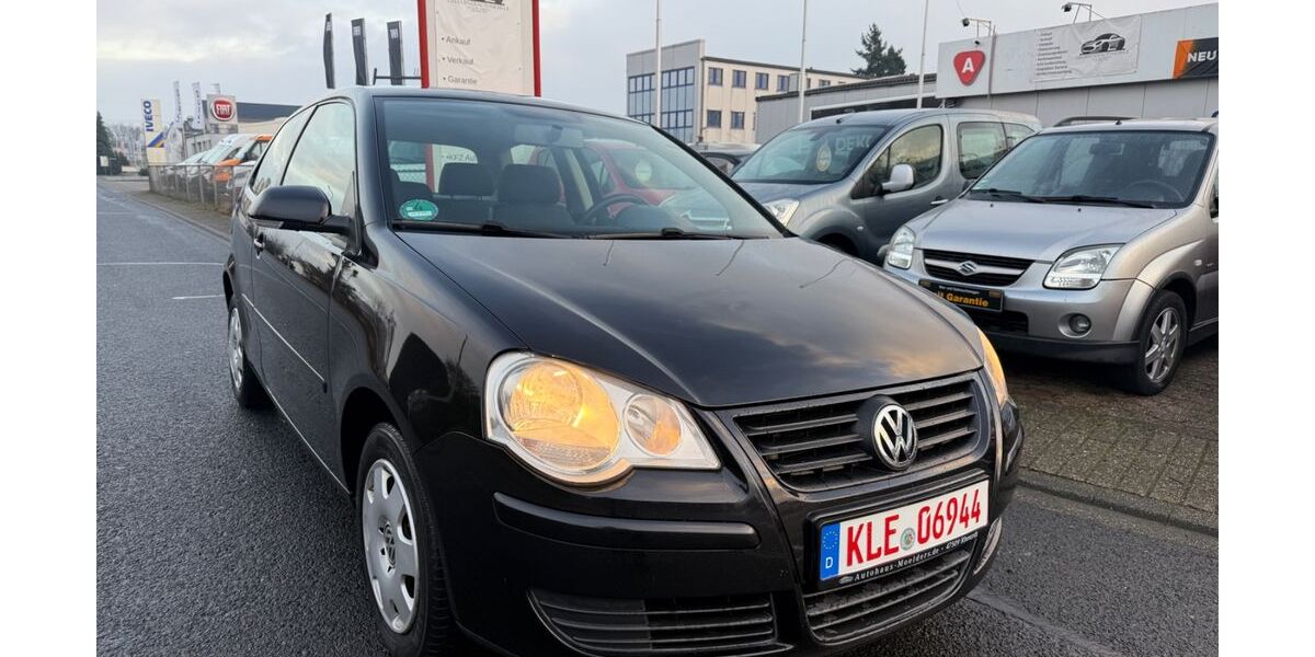 VW Polo 159.000 km 2.299 &euro; Geldern 47608