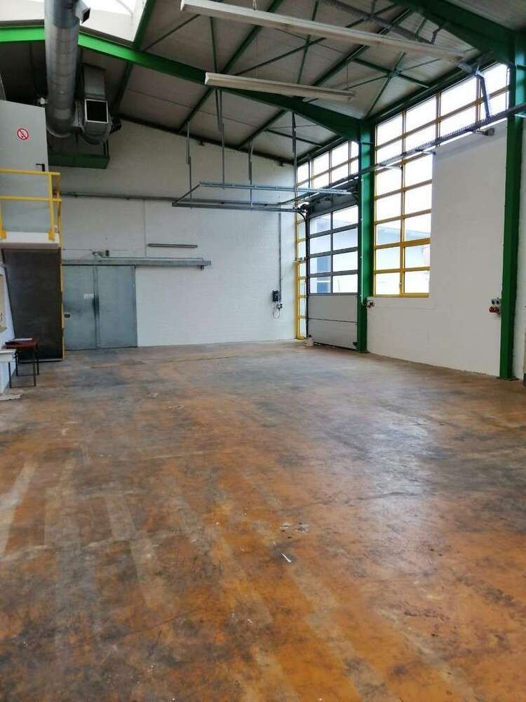 Halle in Zeil am Main 1.050 €