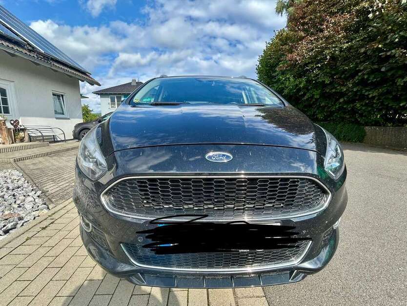 S-Max