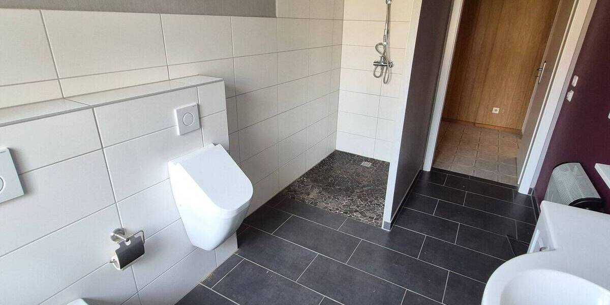 Viel Wohnraum zum Gestalten in ländlicher Idylle - Einfamilienhaus Prezelle Lomitz | Angebot:26147190