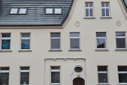 Neuvermietung nach Komplettsanierung 2-Raum-Wohnung DG Westend 2 zimmer