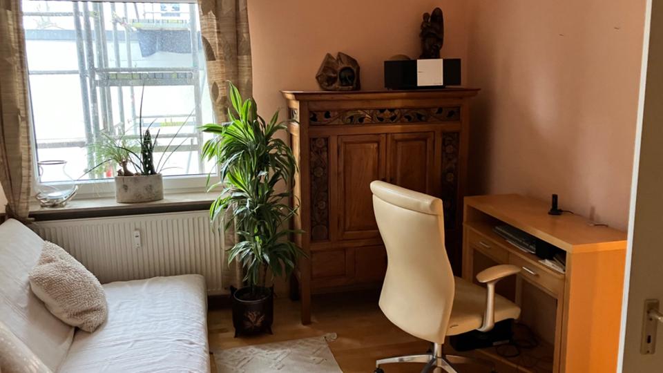 Etagenwohnung Esslingen am Neckar Hegensberg - 3 Zimmer, 90 m&sup2;, 390.000&euro; | Angebot:25173599