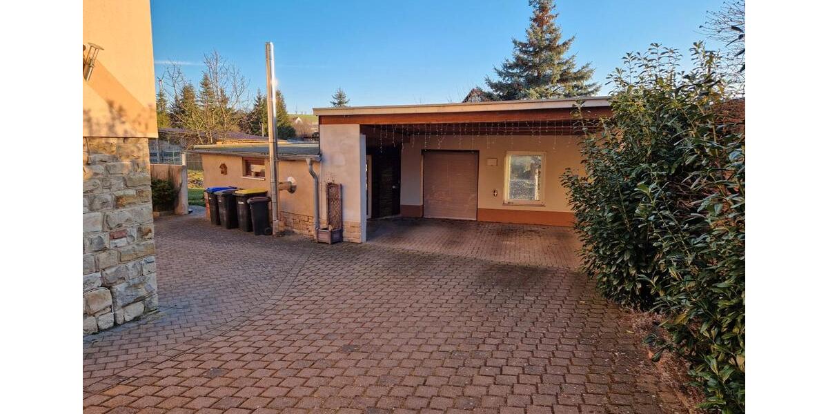 Einfamilienhaus An der Schmücke - 7 Zimmer, 173 m&sup2;, 185.000&euro; | Angebot:27018999