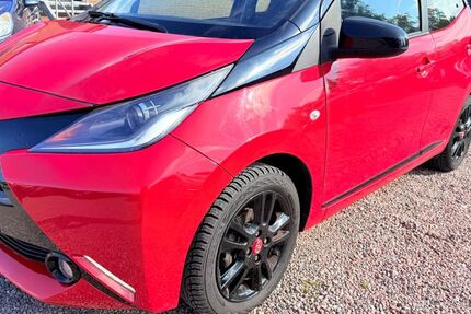 Toyota Aygo (X) 55.000 km 7.999 € Delmenhorst 27755