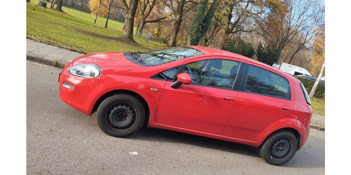 Fiat Punto 129.470 km 2.300 &euro; Puchheim 82178