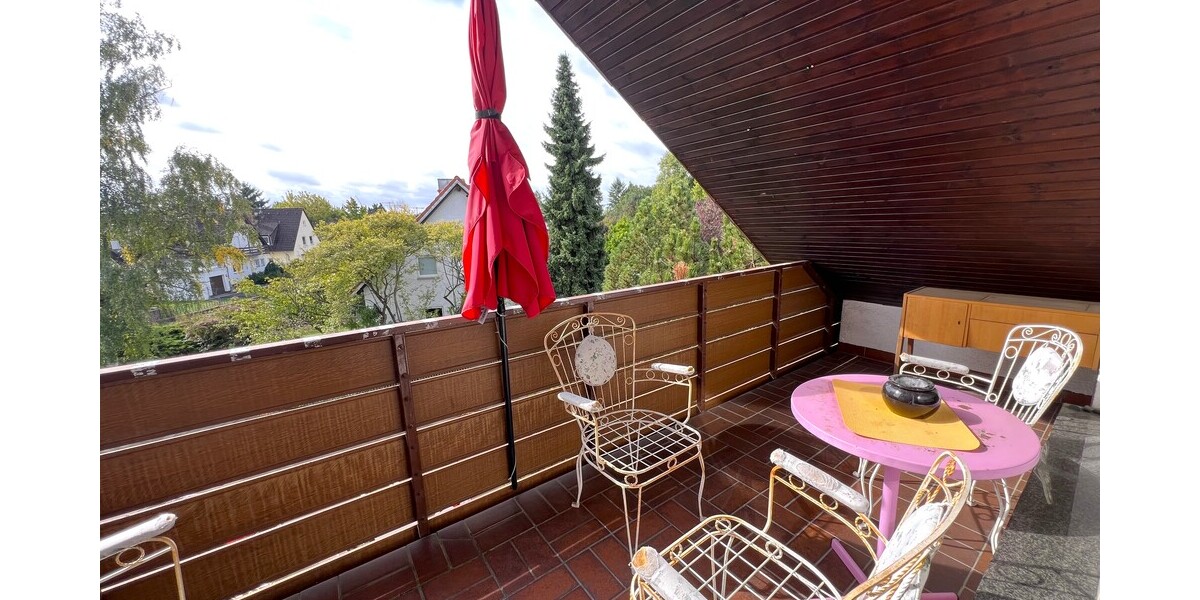 Attraktives Zweifamilienhaus mit Potenzial in bester Lage von Mühlheim! 8 zimmer