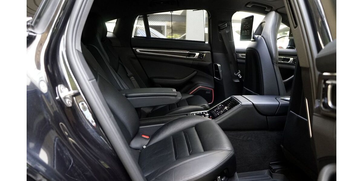 Porsche Panamera 146.200 km 57.900 &euro; Limburg an der Lahn 65549