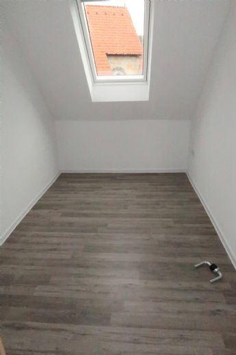 Maisonettenwohnung Nieste - 5 Zimmer, 100 m&sup2;, 800&euro; | Angebot:25252935