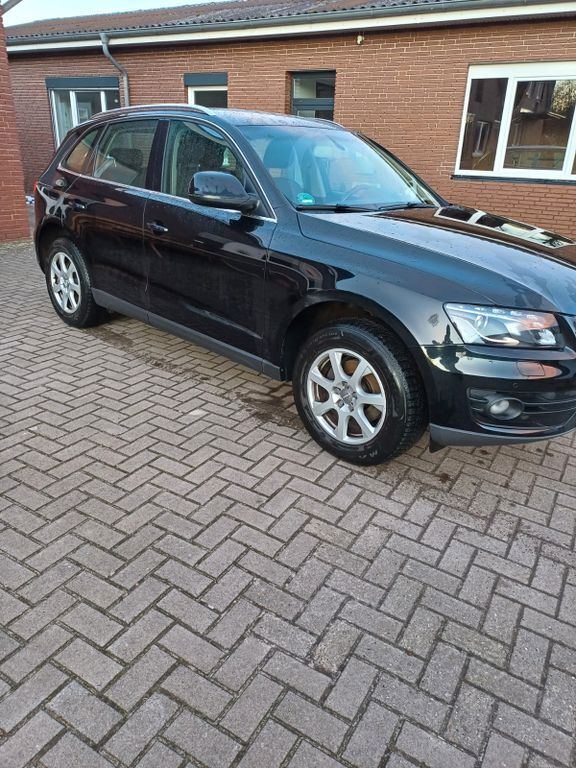 Audi Q5 201.000 km 10.499 € Berge/Anten 49626