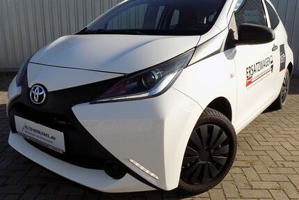 Toyota Aygo (X) 68.890 km 6.990 &euro; Ribnitz-Damgarten 18311