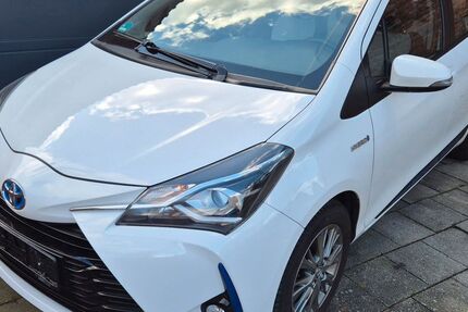 Toyota Yaris 69.676 km 13.290 &euro; Übach-Palenberg 52531