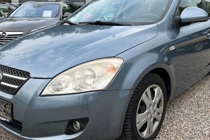 Kia ceed / Ceed 180.000 km 2.500 € Freiburg 79108