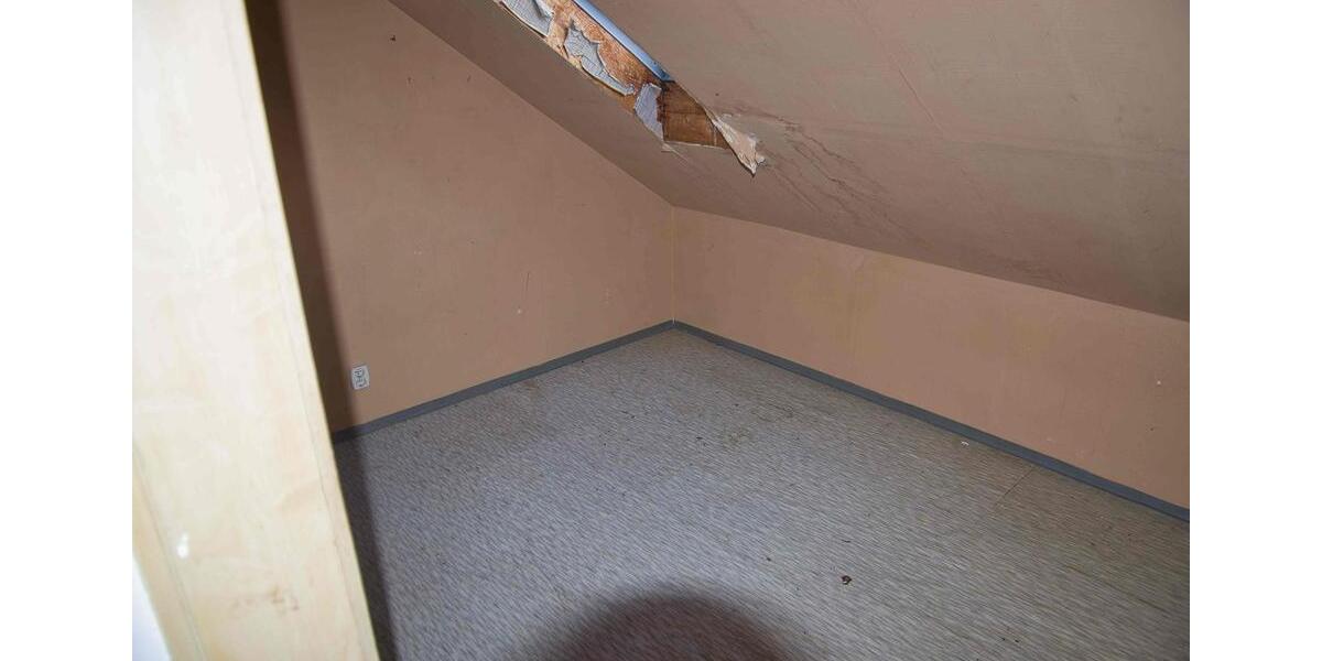 Doppelhaushälfte Rangendingen - 8 Zimmer, 118 m&sup2;, 260.000&euro; | Angebot:26588232
