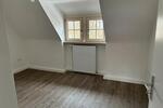 Dachgeschoßwohnung Kassel Harleshausen - 3 Zimmer, 42 m&sup2;, 484&euro; | Angebot:25960067