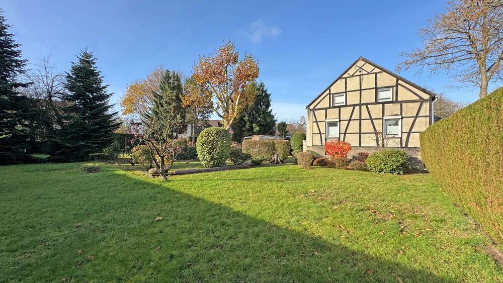 Grundstück zu verkaufen in Bottrop - Batenbrock 300.000 € 1225 m² zimmer