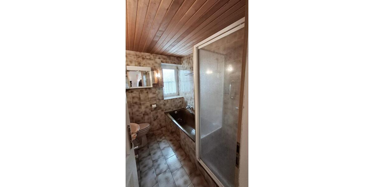 Erdgeschoßwohnung Diemelstadt - 4 Zimmer, 135 m&sup2;, 810&euro; | Angebot:25078557