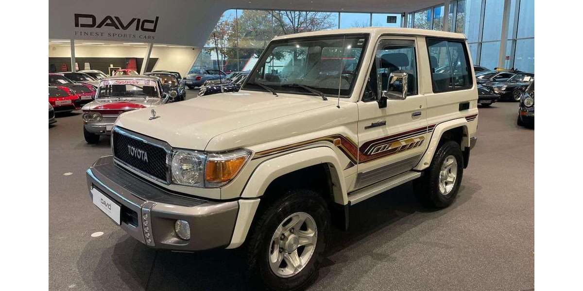 Toyota Land Cruiser 9.559 km 59.990 &euro; Hamburg 22047