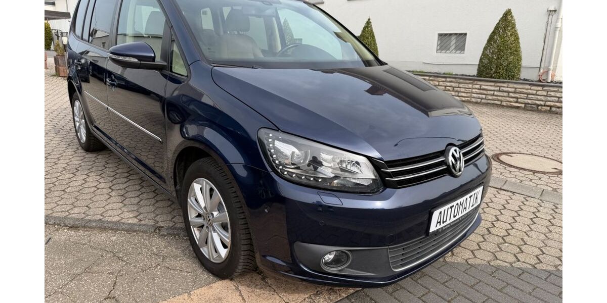 VW Touran 157.190 km 8.900 &euro; Bitburg 54634
