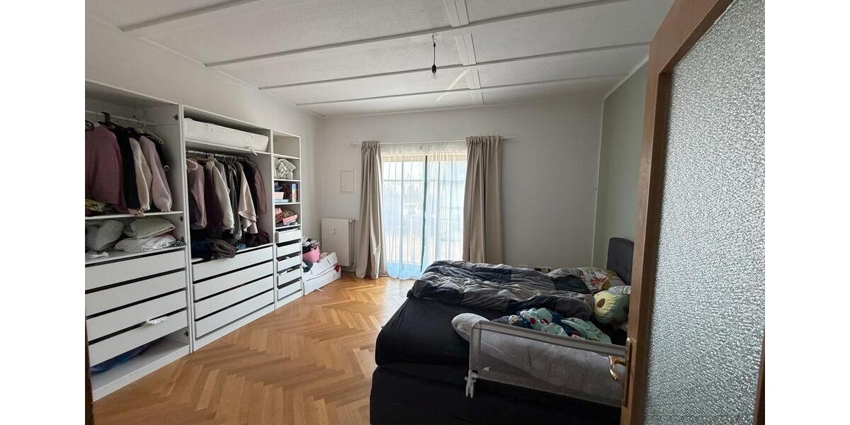 Etagenwohnung Ahrensfelde - 4 Zimmer, 105 m&sup2;, 1.400&euro; | Angebot:24568749