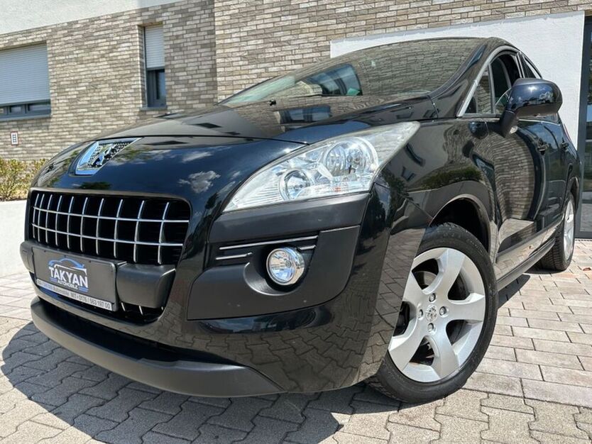 3008