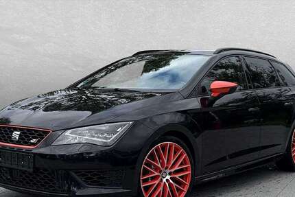 Seat Leon 39.700 km 19.195 &euro; Regensburg 93059