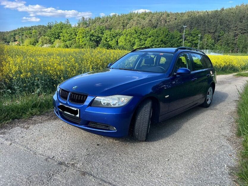 320