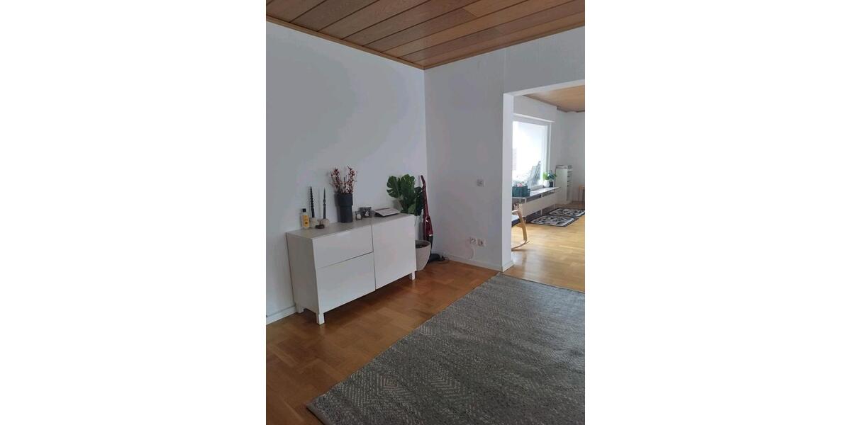 Einfamilienhaus Bad Hersfeld - 6 Zimmer, 147 m&sup2;, 1.090&euro; | Angebot:26183186