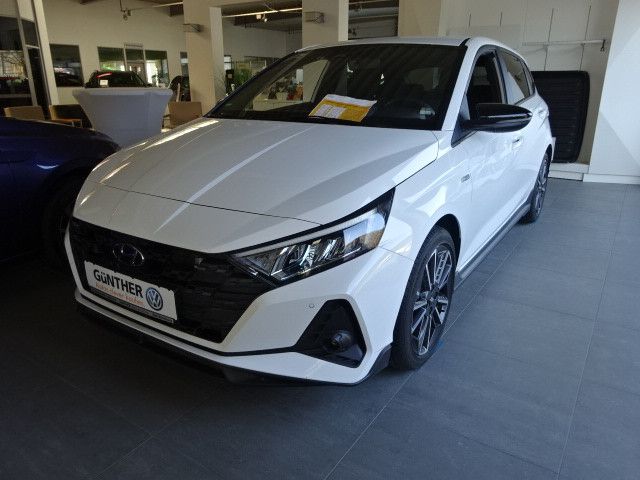 Hyundai i20 19.616 km 19.950 &euro; Bad Berleburg... 57319
