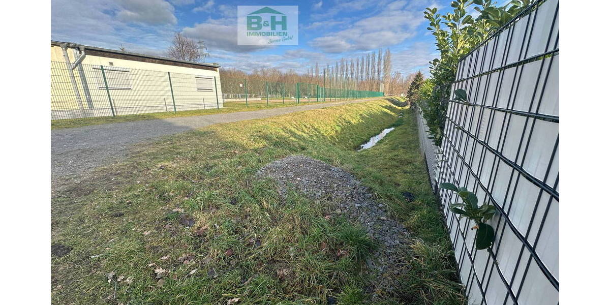 Grundstück Bitterfeld-Wolfen Holzweißig - 39.900&euro; | Angebot:25727896