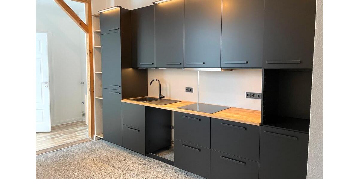 2-geschossige Wohnung mit Balkon im Östlichen Ringgebiet 5 zimmer