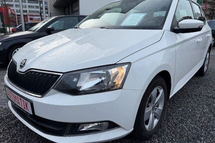 Skoda Fabia 142.230 km 9.980 &euro; Wuppertal 42289