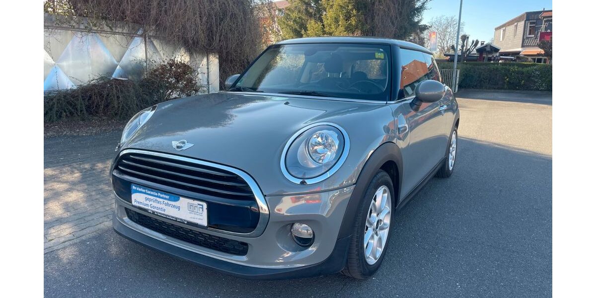 Mini Cooper 63.000 km 13.490 &euro; halberstadt 38820