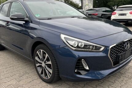 Hyundai i30 58.000 km 13.900 &euro; Papenburg 26871