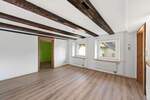 Einfamilienhaus Hilzingen - 7 Zimmer, 215 m&sup2;, 585.000&euro; | Angebot:25879468
