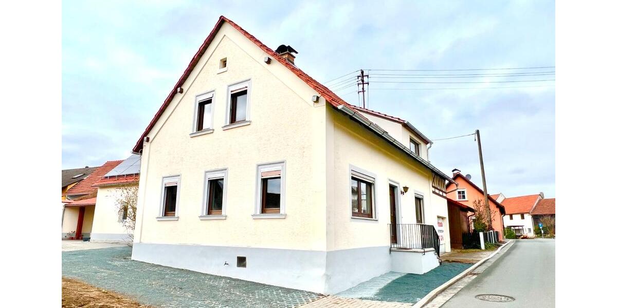Einfamilienhaus Litzendorf - 7 Zimmer, 144 m&sup2;, 199.900&euro; | Angebot:27217699