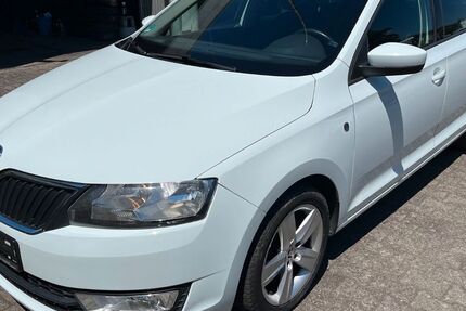 Skoda Rapid 209.000 km 4.080 &euro; Offenbach am Main 63073