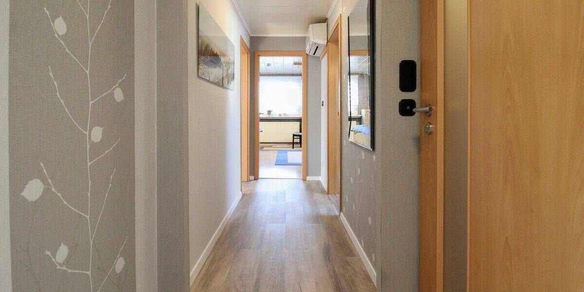 Einfamilienhaus Paderborn Sennelager - 8 Zimmer, 243 m&sup2;, 595.000&euro; | Angebot:26826411