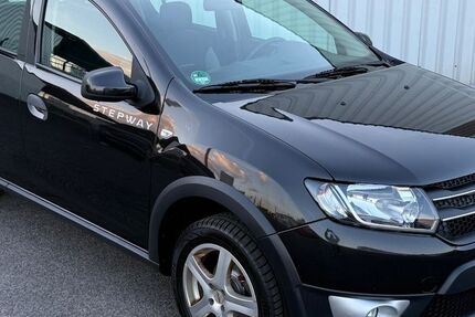 Dacia Sandero 90.600 km 5.790 &euro; Gerolstein 54568