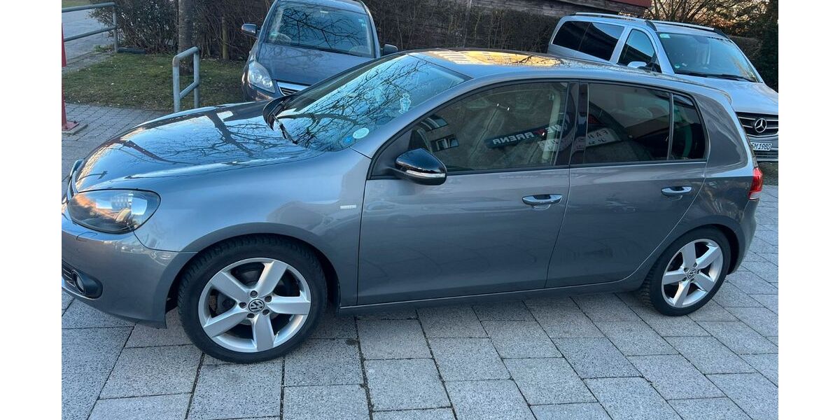 VW Golf 162.000 km 4.200 &euro; München 80937