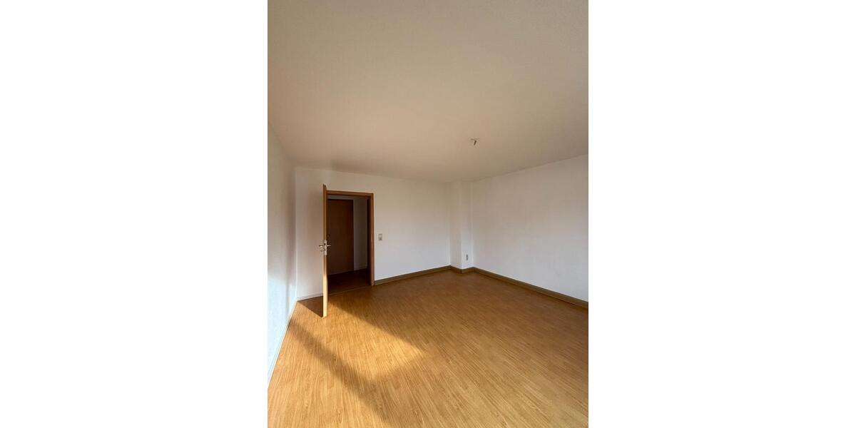 Etagenwohnung Gräfenhainichen - 3 Zimmer, 60 m&sup2;, 410&euro; | Angebot:22832037