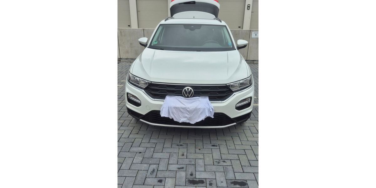 VW T-Roc 63.000 km 17.800 &euro; Chemnitz 09126