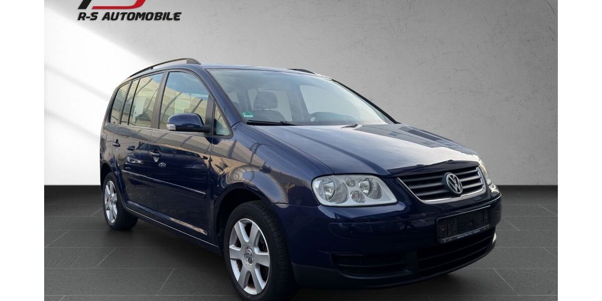 VW Touran 256.000 km 2.450 &euro; Troisdorf 53840