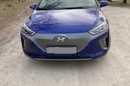 Hyundai IONIQ 70.000 km 12.500 &euro; Uetersen 25436