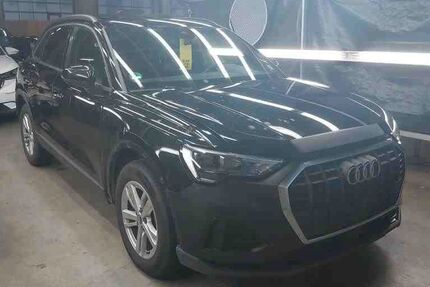 Audi Q3 222.000 km 15.999 &euro; Fulda 36043