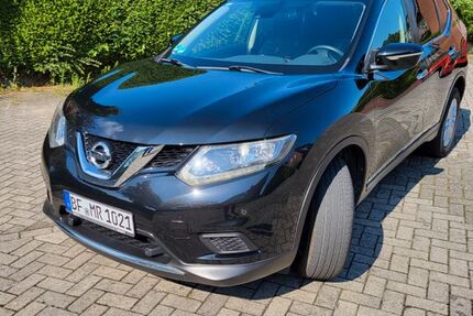 Nissan X-Trail 82.000 km 11.900 € Rheine 48429