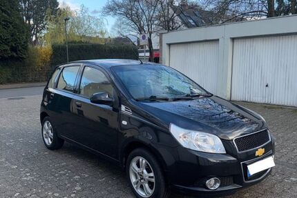 Chevrolet Aveo 122.186 km 2.890 &euro; Düsseldorf 40597