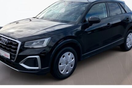 Audi Q2 5.757 km 31.880 &euro; Waldkraiburg LK Mühldorf 84478