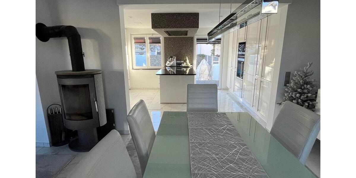 Doppelhaushälfte Weil am Rhein - 7 Zimmer, 136 m&sup2;, 785.000&euro; | Angebot:26316960
