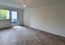 Ab 15.08.2025***Wohnen mit Aussicht***1-Zimmer-Wohnung mit Balkon!