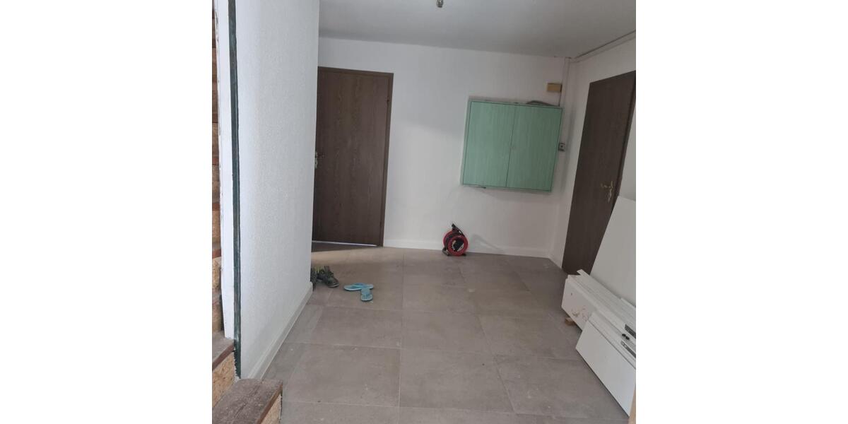 Einfamilienhaus Buttstädt - 6 Zimmer, 160 m&sup2;, 100.000&euro; | Angebot:27127516